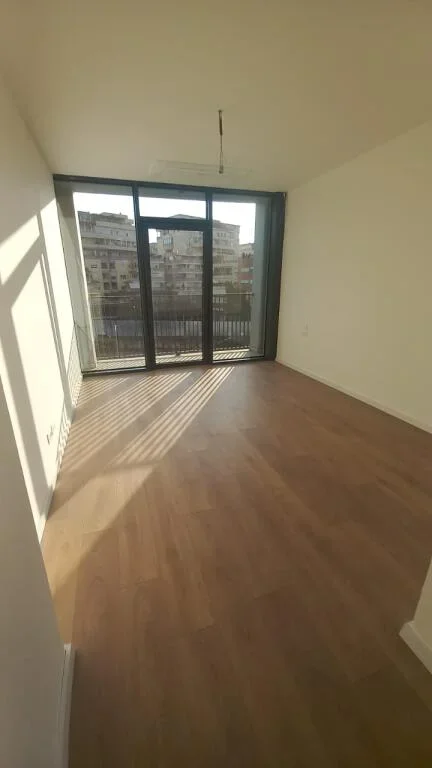 Tirane, Liste me oferta 1 Katshe , (LakeView residence)