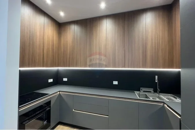 Tirane, jepet me qera apartament , 75 m² 1.200 € (Rruga e Kavajes, Kompleksi Delijorgji)