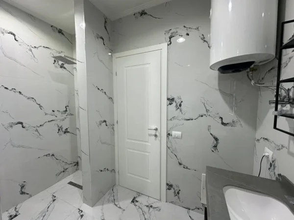 Tirane, shitet apartament 2+1 Kati 3, 124 m² 250.000 € 