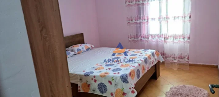 Tirane, jepet me qera apartament 1+1 Kati 1, 50 m² 450 € (Rruga Shyqyri Ishmi - Shkolla e Baletit)