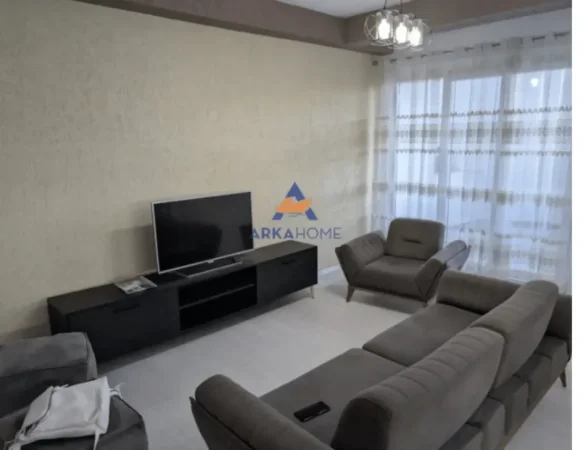 Tirane, jepet me qera apartament 2+1+Ballkon Kati 2, 96 m² 650 € (River Residence Unaza e Re)