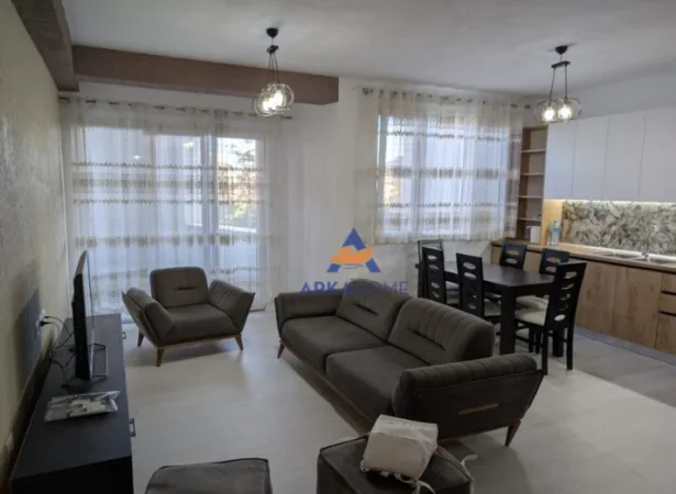 Tirane, jepet me qera apartament 2+1+Ballkon Kati 2, 96 m² 650 € (River Residence Unaza e Re)