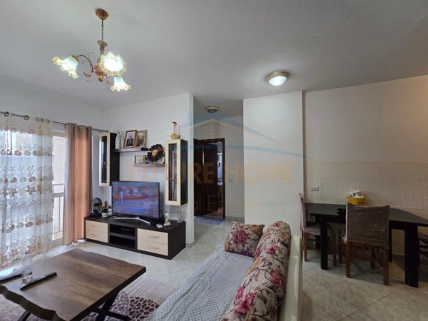 Tirane, shitet apartament 2+1 Kati 2, 75 m² 156.500 € (ish Fusha e Aviacionit)