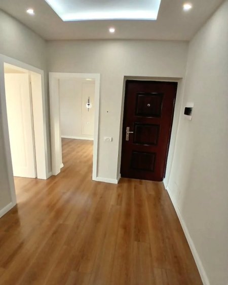 Kavaje, shitet apartament 2+1+Ballkon Kati 3, 80 m² 58.900 € (Shetitorja Indrit Cara,Kavaje)