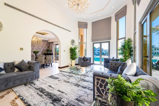 Tirane, jepet me qera Vile 3 Katshe Kati 3, 400 m² 2.900 € (lunder)