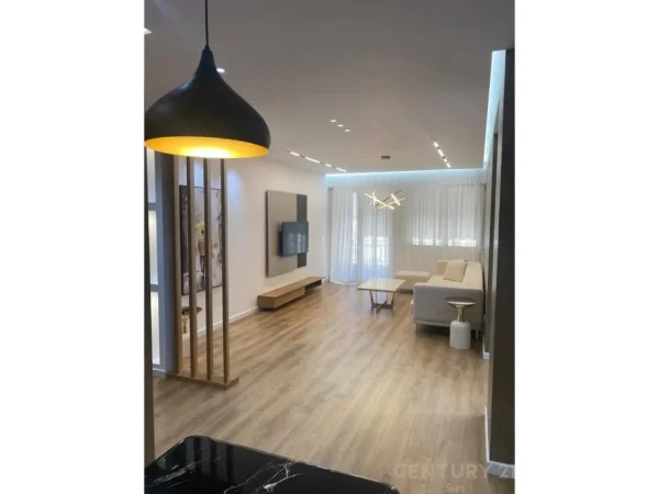 Tirane, shes apartament 2+1+Aneks+Ballkon Kati 6, 135 m² 265.000 € (KRISTAL CENTER)