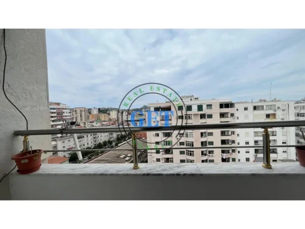 Durres, jepet me qera apartament 2+1 Kati 9, 100 m² 500 € 