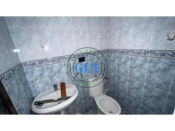 Durres, jepet me qera apartament 2+1 Kati 9, 100 m² 500 € 