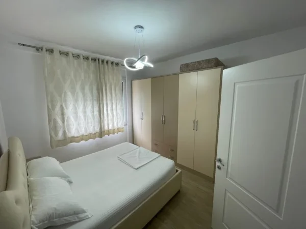 Tirane, shitet apartament 1+1 Kati 5, 77 m² 135.000 € (Rruga Egnatia)