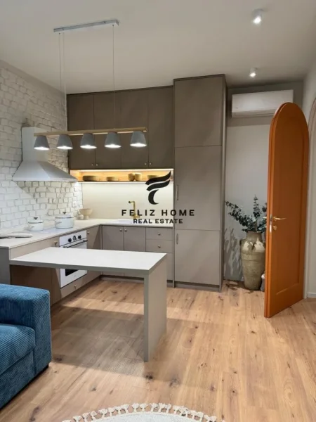 Tirane, jepet me qera apartament 2+1 Kati 2, 70 m² 900 € (MYSLYM SHYRI)