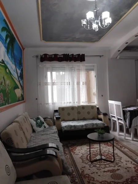 Tirane, jepet me qera apartament 2+1+Ballkon Kati 6, 80 m² 450 € (Astir)