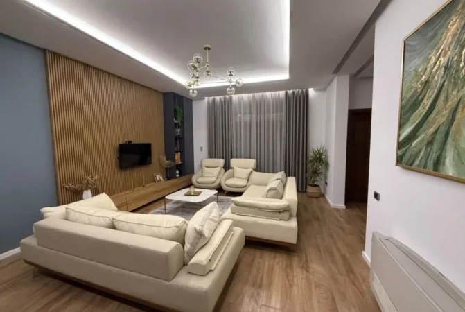Tirane, jepet me qera apartament Kati -1, 150 m² 1.000 € (kodre e diellit)