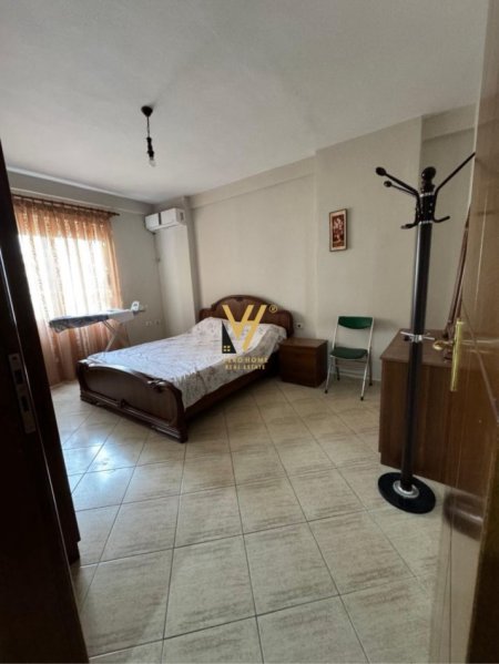Tirane, shitet apartament 2+1+Ballkon Kati 4, 106 m² 165.000 € (KODRA E DIELLIT)
