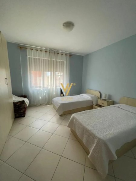 Tirane, shitet apartament 2+1+Ballkon Kati 6, 118 m² 300.000 € (RRUGA E BARRIKADAVE)