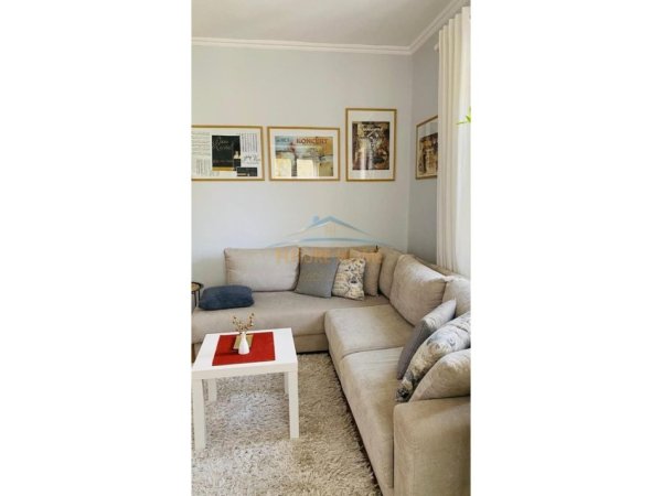 Tirane, jepet me qera apartament 2+1 Kati 3, 60 m² 650 € (21 Dhjetori)