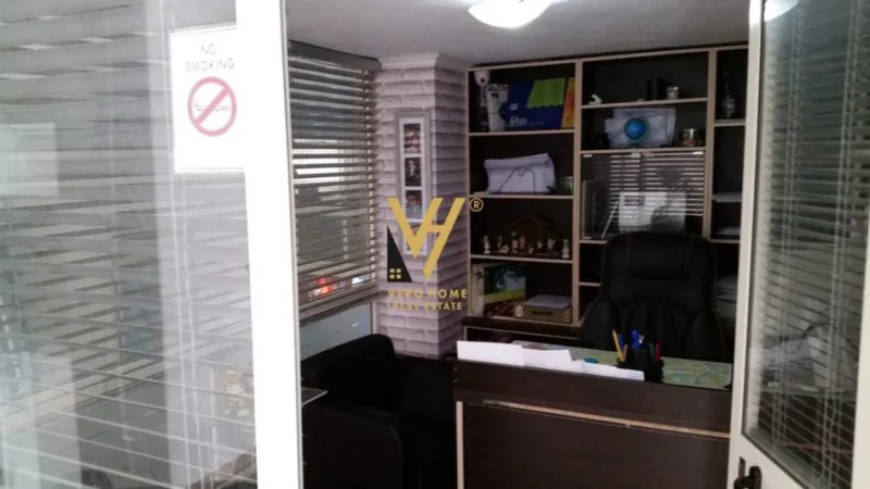 Tirane, shitet dyqan Kati 0, 81 m² 130.000 € (KODRA E DIELLIT)