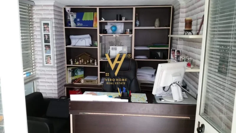 Tirane, shitet dyqan Kati 0, 81 m² 130.000 € (KODRA E DIELLIT)