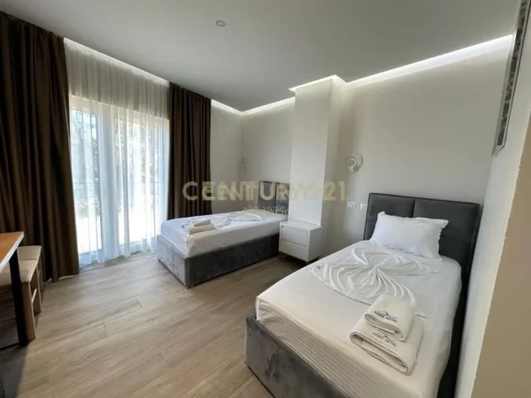 Mali Robit, shes hotel Kati 5, 3.000 m² 3.500.000 € (Mali i Robit)