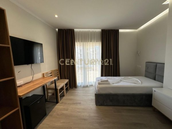 Mali Robit, shes hotel Kati 5, 3.000 m² 3.500.000 € (Mali i Robit)