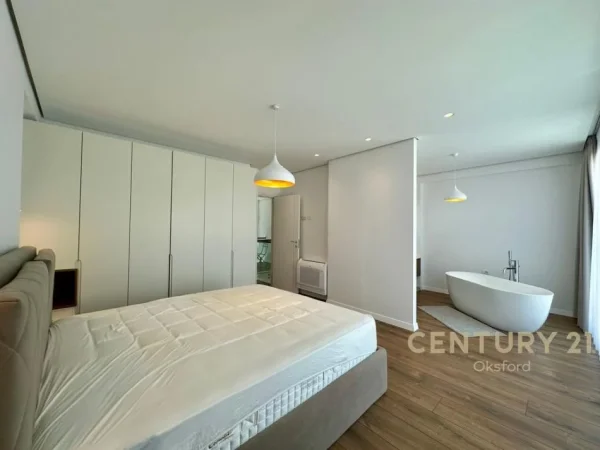 Mali Robit, shes Vile 2 Katshe Kati 2, 711 m² 1.200.000 € (SAN PIETRO)