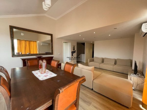 Tirane, jepet me qera apartament 3+1+Ballkon Kati 8, 220 m² 1.200 € (LIQENI I THATE)