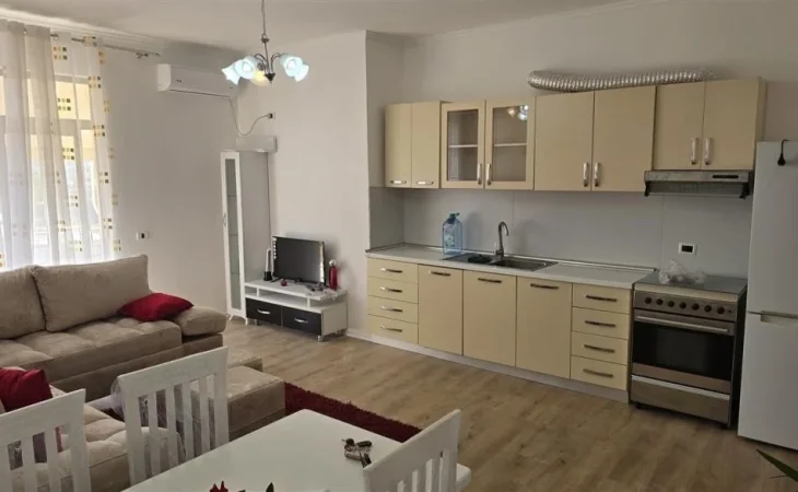 Tirane, jepet me qera apartament Kati 5, 100 m² 420 € (Misto Mame)
