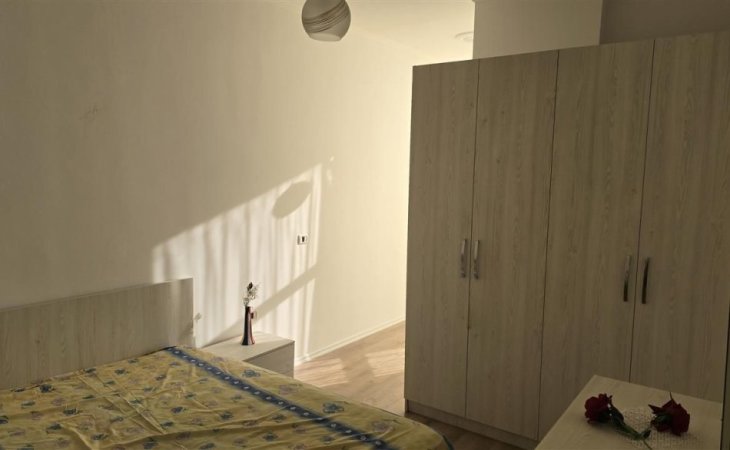 Tirane, jepet me qera apartament Kati 5, 100 m² 420 € (Misto Mame)