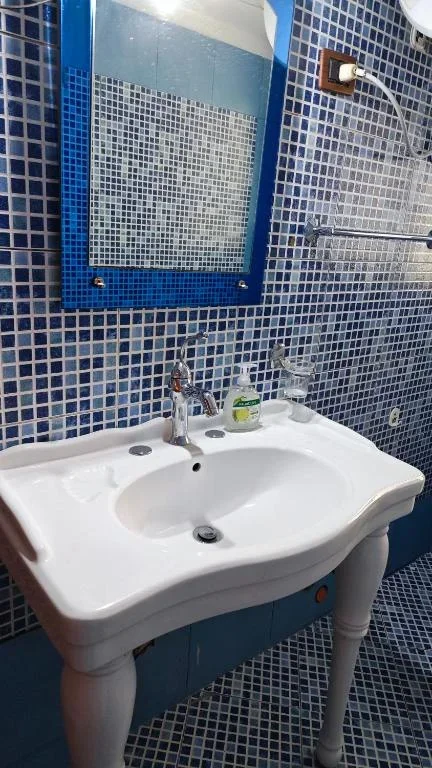 Tirane, jepet me qera garsonier Kati 2, 40 m² 400 € (Stadiumi dinamo)