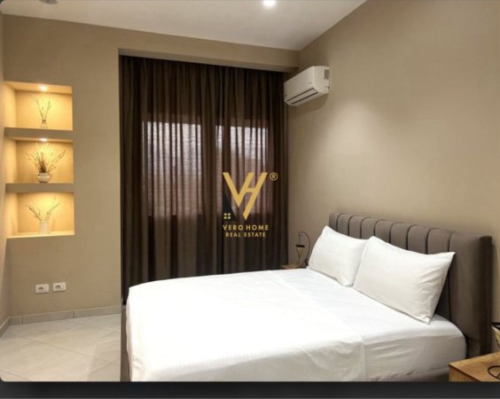 Tirane, jepet me qera apartament 1+1+Ballkon Kati 2, 75 m² 600 € (KOPSHTI BOTANIK)