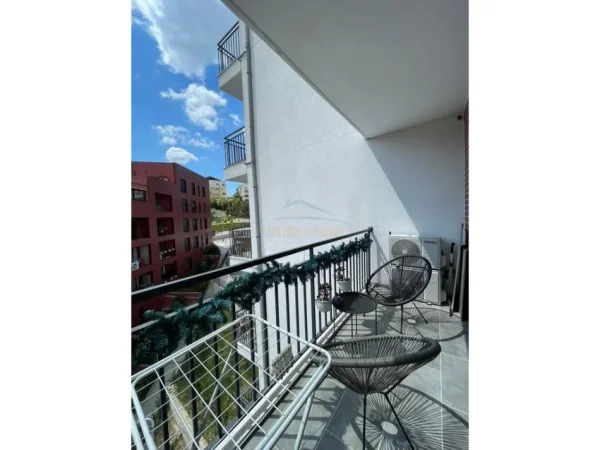 Tirane, jepet me qera apartament 2+1 Kati 5, 87 m² 800 € (Kodra e Diellit)