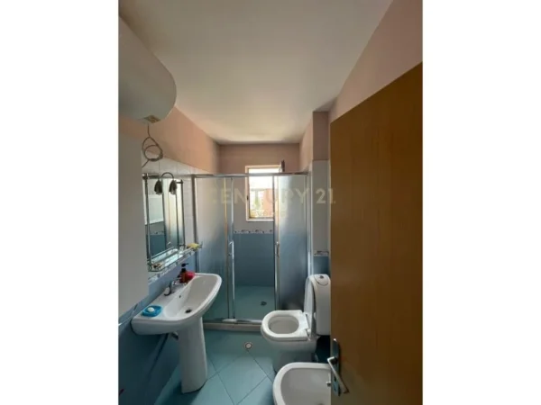 Tirane, shitet apartament Kati 5, 120 m² 160.000 € 