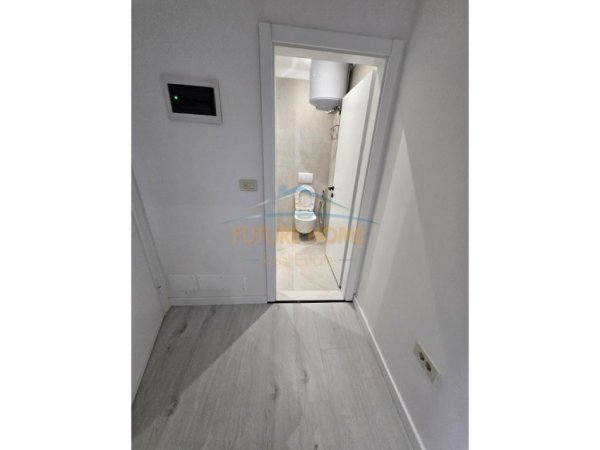 Tirane, jepet me qera apartament 1+1+Ballkon Kati 5, 45 m² 600 € (Myslym Shyri)