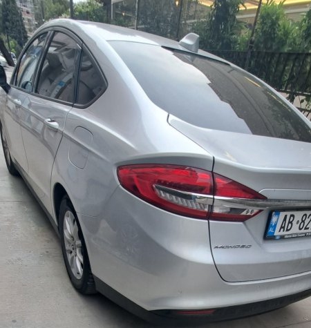 Tirane, shitet makine Ford Mondeo Nafte, gri metalizato automatik Klima