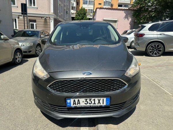 Tirane, shitet makine Ford C Max Benzin, gri e erret manuale Kondicioner 74.000 km