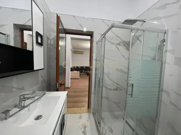 shitet apartament 2+1+Aneks+Ballkon Kati 1, 291 m² 150.000 € (Ish Kenet Durres)