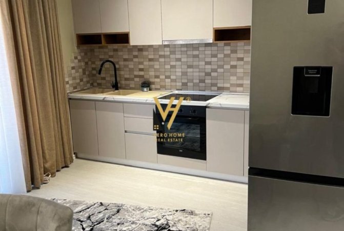 Tirane, jepet me qera apartament 2+1+Ballkon Kati 2, 110 m² 600 € (OXHAKU)