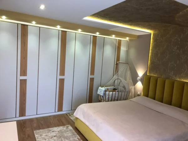 Tirane, shitet Vile 3 Katshe Kati 3, 660 m² 250.000 € (Rruga "Bukuresht", Kamez)