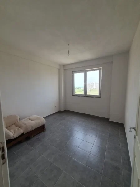 Durres, shitet apartament 2+1+Ballkon Kati 4, 80 m² 96.000 € (ne Qerret Durres)