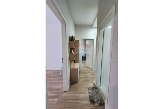 Tirane, shitet apartament 2+1 Kati 10, 90 m² 179.900 Euro (Kompleksi Kontakt)