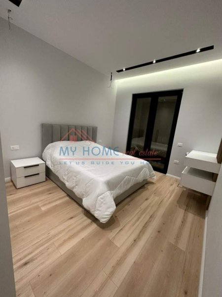 Tirane, jepet me qera apartament 1+1+BLK Kati 8, 74 m² 750 Euro (RRUGA E KAVAJES)