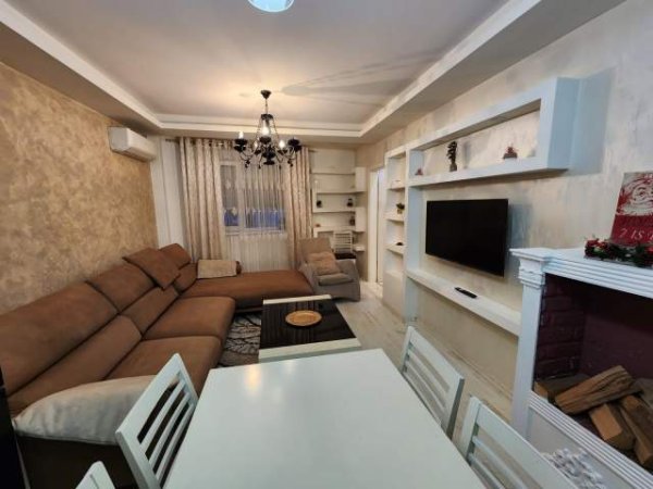 Tirane, jepet me qera apartament 2+1+BLK Kati 5, 72 m² 500 Euro (Ndre Mjeda)