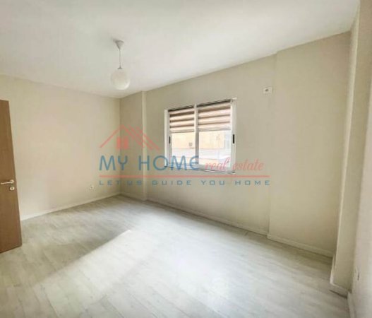 Tirane, jepet me qera zyre Kati 1, 128 m² 800 Euro (rruga e elbasanit)