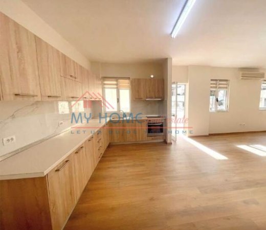 Tirane, jepet me qera zyre Kati 1, 128 m² 800 Euro (rruga e elbasanit)