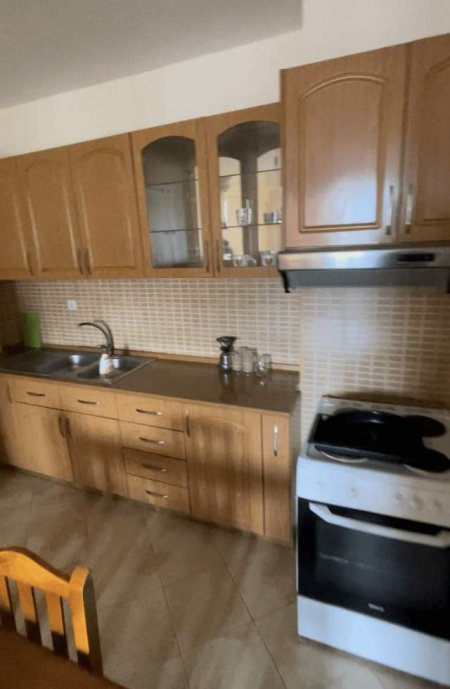 Tirane, jepet me qera apartament 2+1+BLK Kati 5, 90 m² 270 Euro (Thoma Koxhaj)