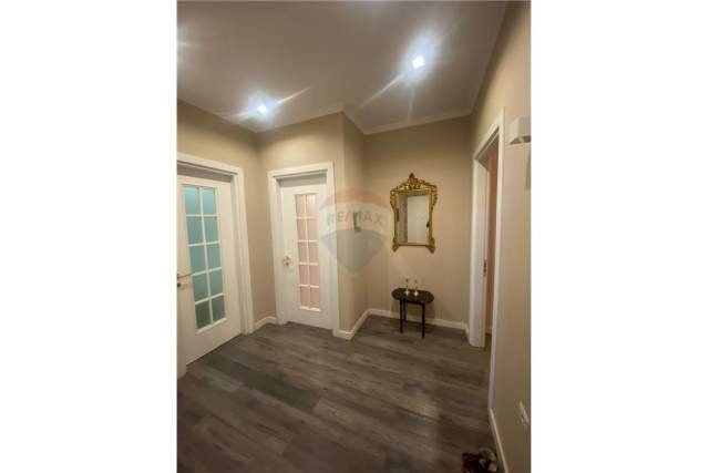Tirane, jap me qera apartament 2+1+A+BLK Kati 3, 90 m² 550 Euro (Rruga e Kavajes)