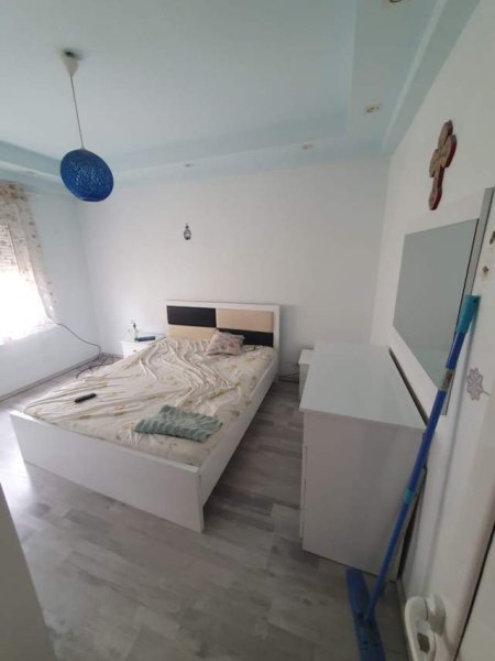 Tirane, jepet me qera apartament 2+1+BLK Kati 4, 63 m² 400 Euro (21 Dhjetori)