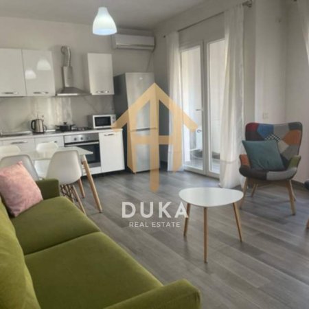 Tirane, jepet me qera apartament 1+1+BLK Kati 2, 65 m² 400 Euro (Ali Demi)