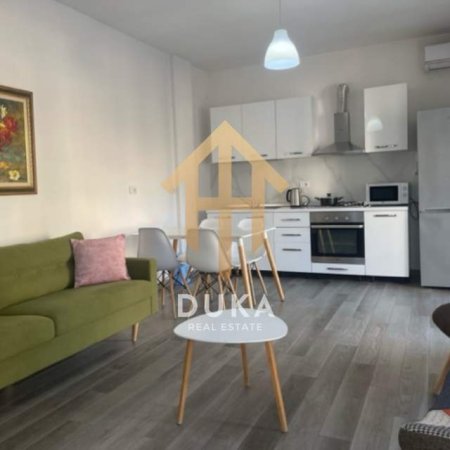 Tirane, jepet me qera apartament 1+1+BLK Kati 2, 65 m² 400 Euro (Ali Demi)