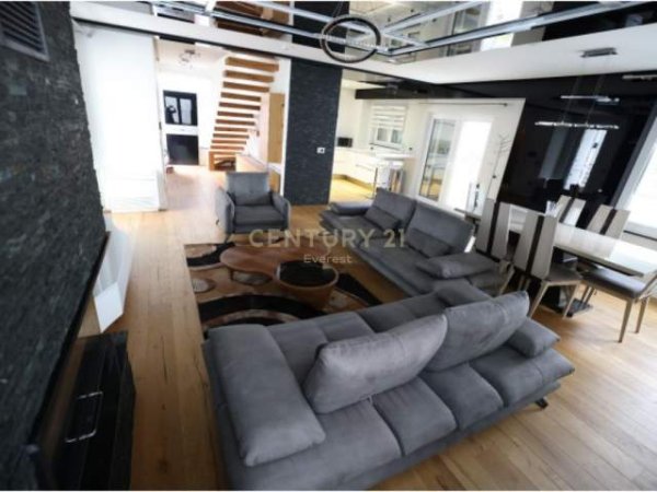 Tirane, shitet apartament duplex 2+1+BLK Kati 0, 173 m² 320.000 Euro (Kodra e Diellit Residence)