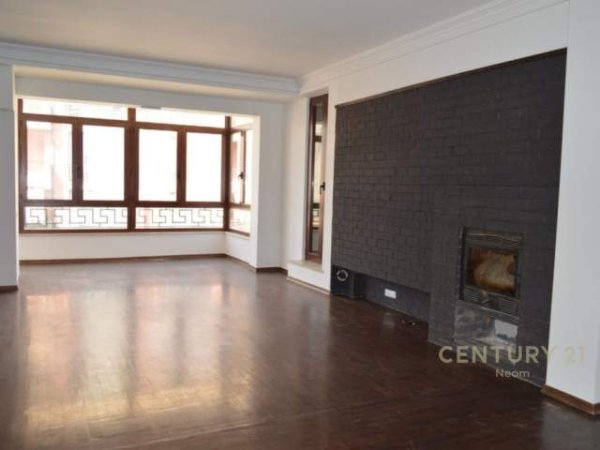 Tirane, shitet apartament 2+1+A+BLK 145 m² 435.000 Euro